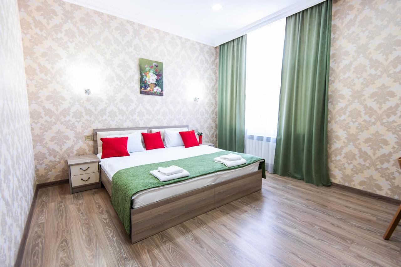 Damla Hotel Baku Bagian luar foto
