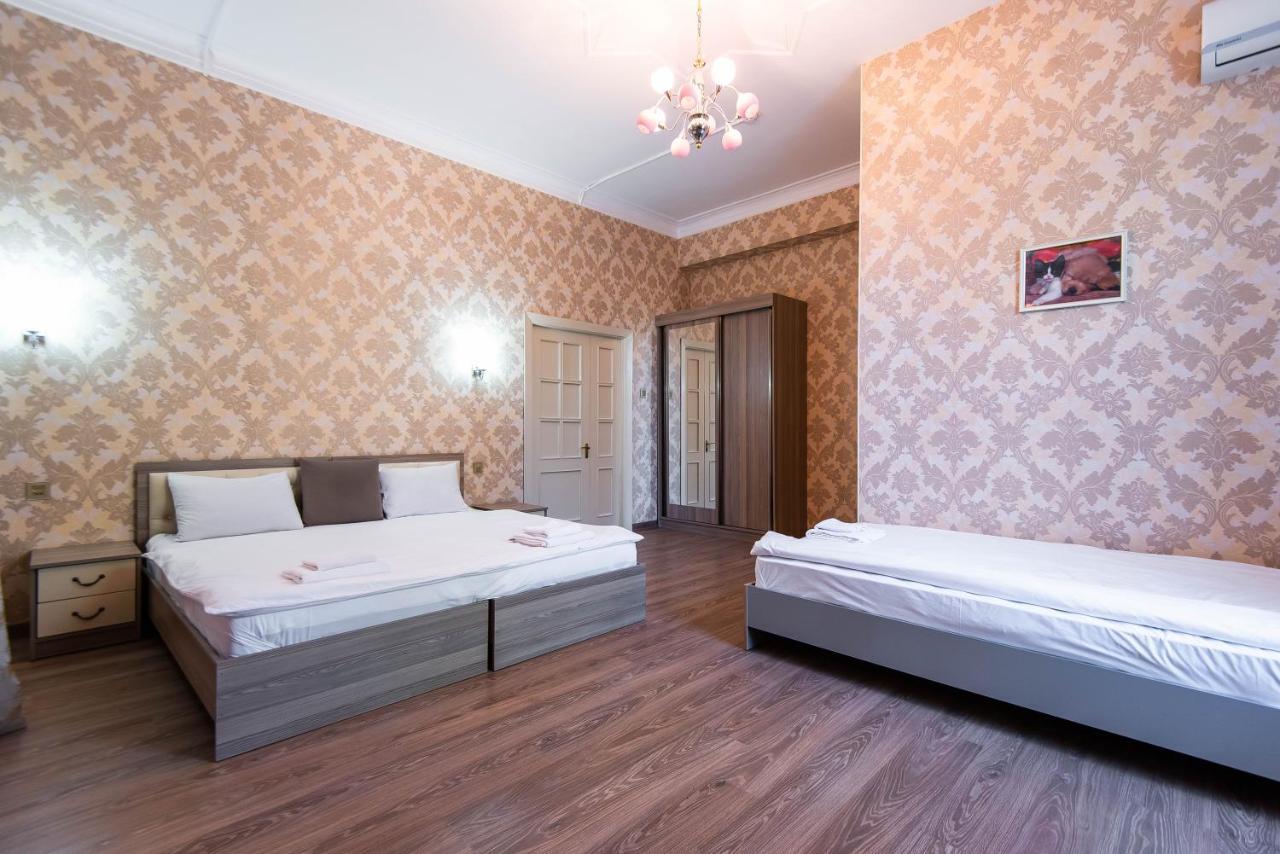 Damla Hotel Baku Bagian luar foto
