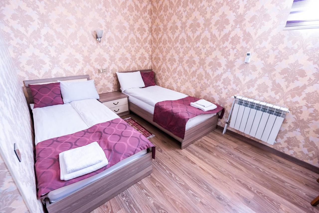 Damla Hotel Baku Bagian luar foto